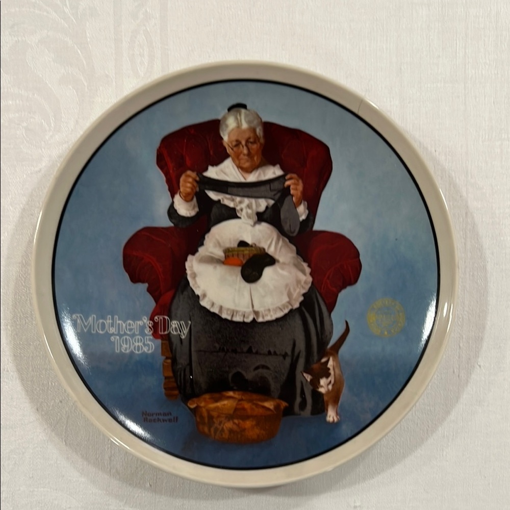 Norman Rockwell Art & Decals Blue and Red Wall Decor